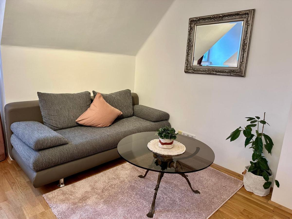 Green Paradise & Cozy Retreat Salzburg With Free Parking Exterior foto
